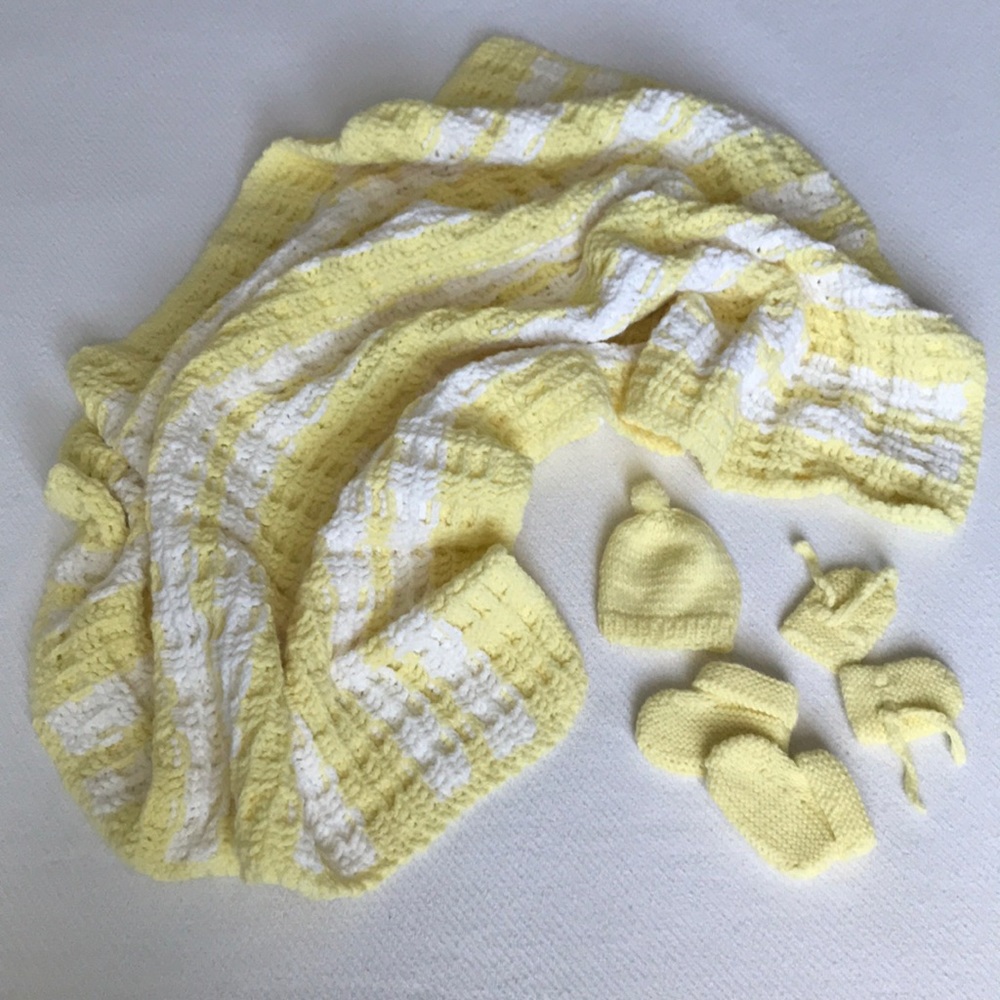 Handmade newborn quilt set